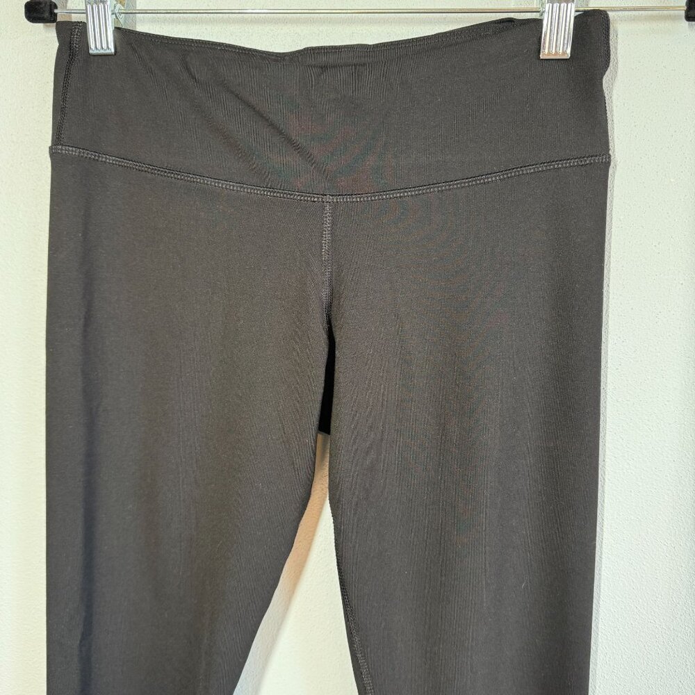 Old Navy Active Womens Leggings Fitted Black Size Small Activewear Athleisure - Picture 3 of 12